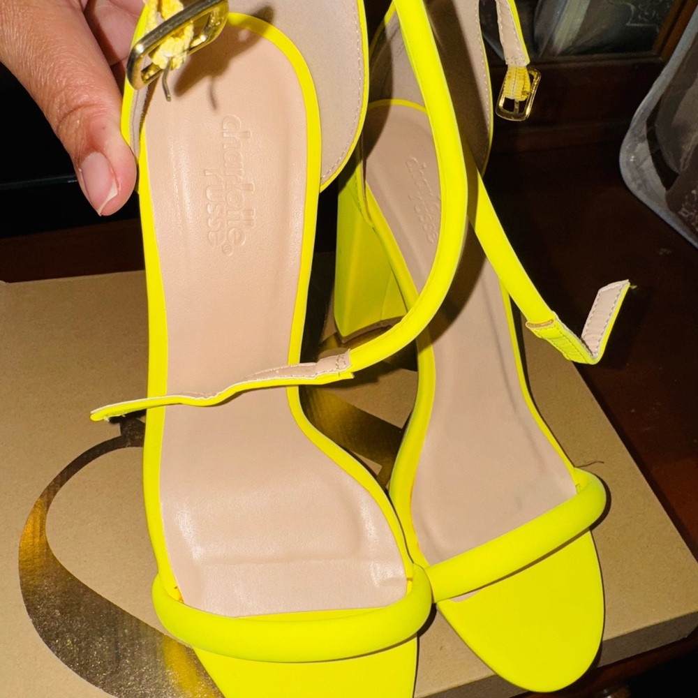 NEON Women's Heels 🌟